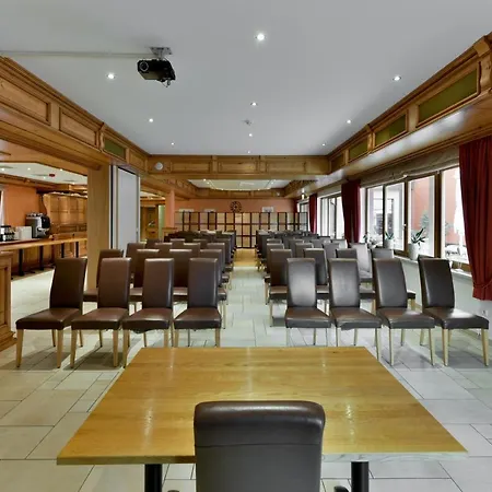 Belle Vue מלון 3*